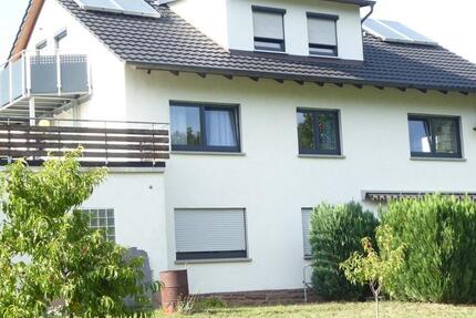 4-Zimmerwohnung, Küche, Bad im OG, Balkon + Terrasse 4 zimmer