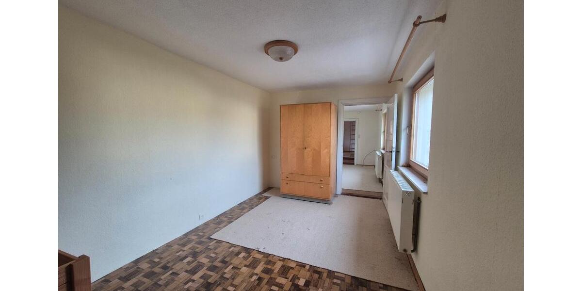 Doppelhaushälfte Bautzen - 8 Zimmer, 114 m&sup2;, 180.000&euro; | Angebot:26156296