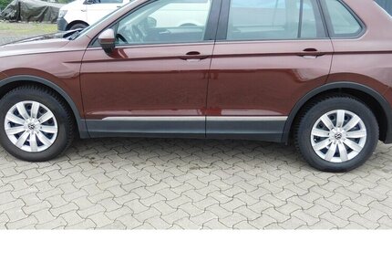 VW Tiguan 1.5 Trendline Klima OPF TSI Navi 26.200 km 21.990 &euro; Vordorf 38533