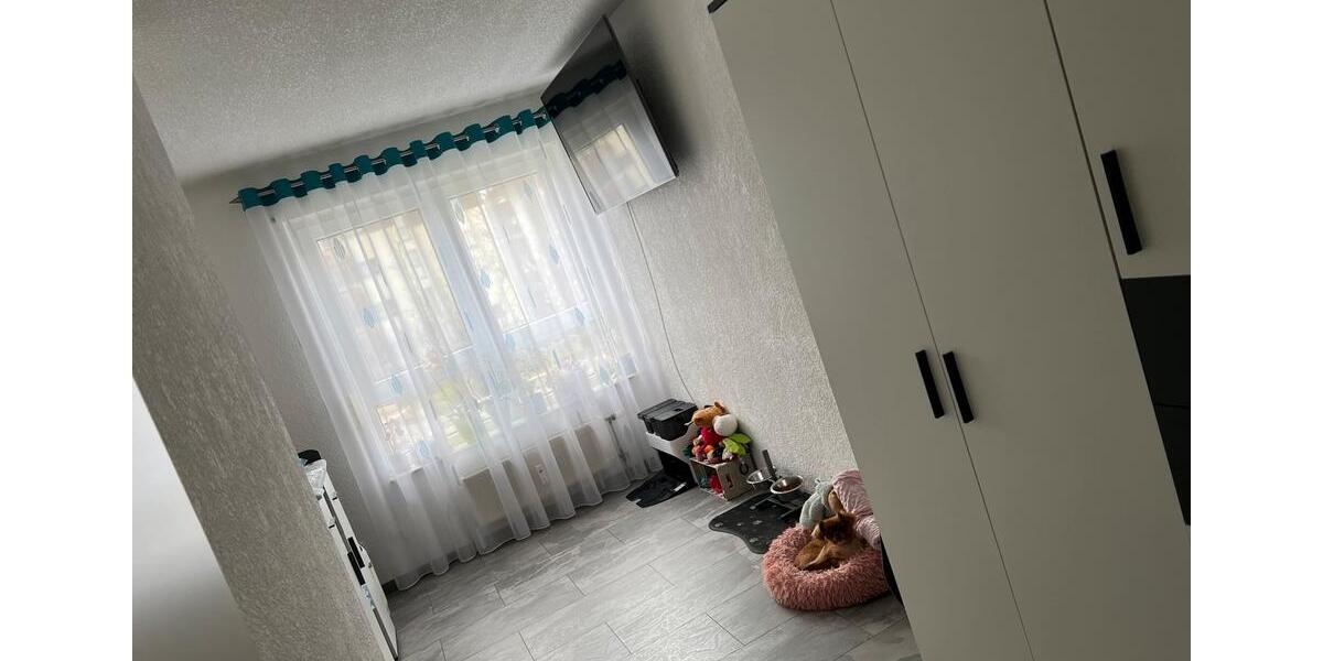 Etagenwohnung Rastatt - 3 Zimmer, 76 m&sup2;, 310.000&euro; | Angebot:25954832