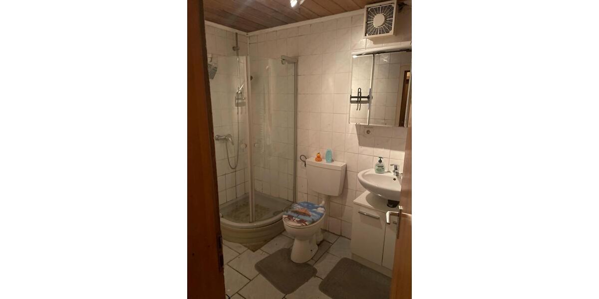 Einfamilienhaus Löhne - 7 Zimmer, 190 m&sup2;, 140.000&euro; | Angebot:25100026