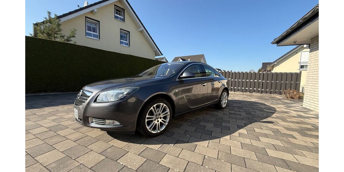Opel Insignia 235.610 km 4.250 &euro; Bielefeld 33699