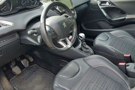 Peugeot 208 235.000 km 2.650 &euro; Haibach 63808