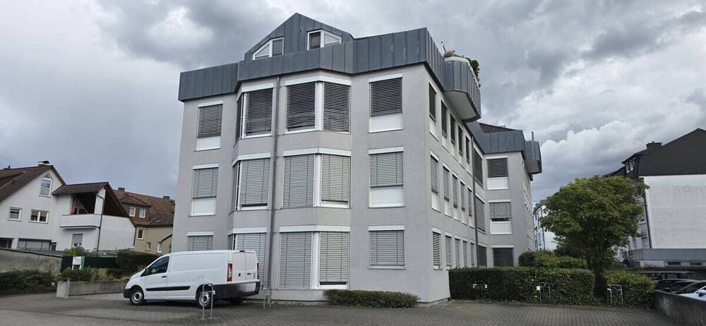 Moderne 272 m² Büro- Praxisfläche in zentraler Lage in Obertshausen