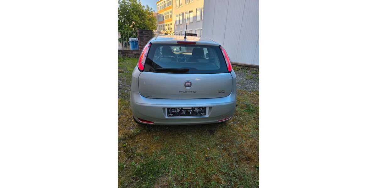 Fiat Punto 157.000 km 4.500 &euro; tuttlingen 78532