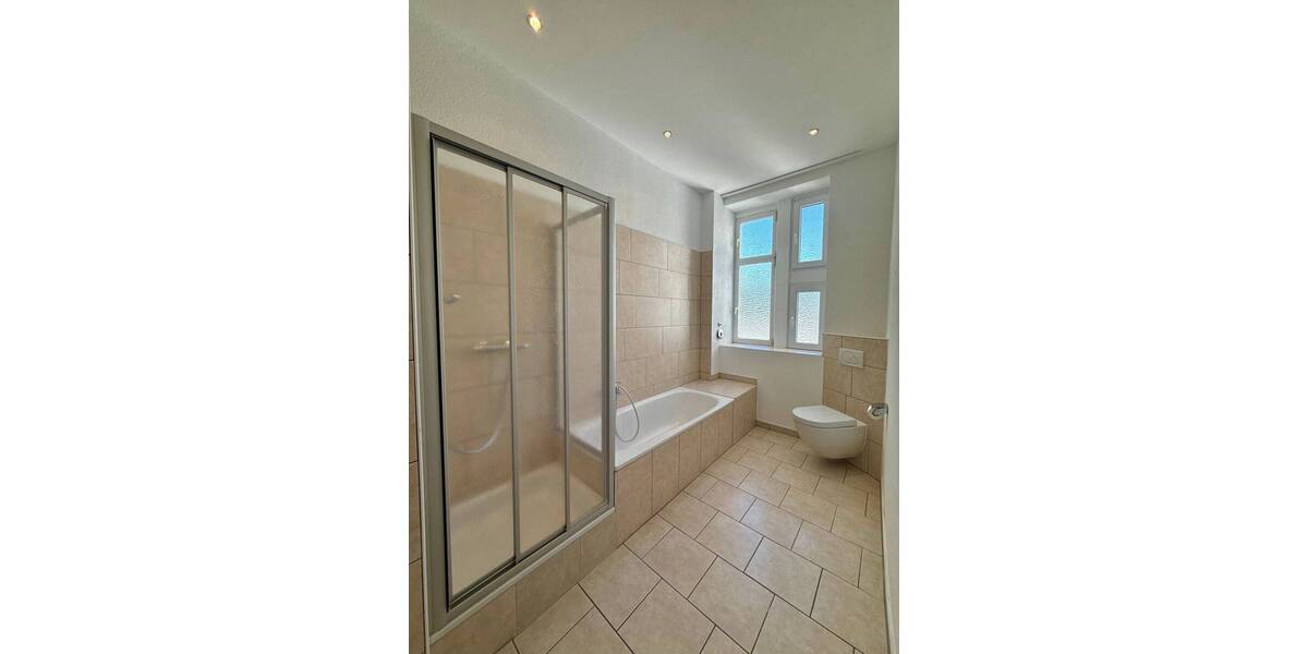 Etagenwohnung Saarbrücken St Johann - 5 Zimmer, 208 m&sup2;, 1.900&euro; | Angebot:26358490