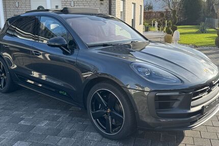 Porsche Macan 89.999 km 66.900 &euro; Stadthagen 31655