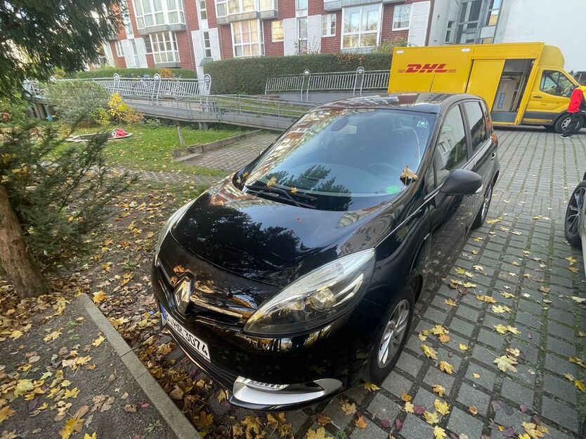 Renault Scenic 58.200 km 9.250 € Berlin 10999