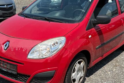Renault Twingo 181.127 km 950 &euro; Bisingen 72406