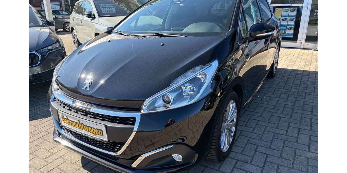 Peugeot 208 41.943 km 12.490 &euro; Langenberg 08352