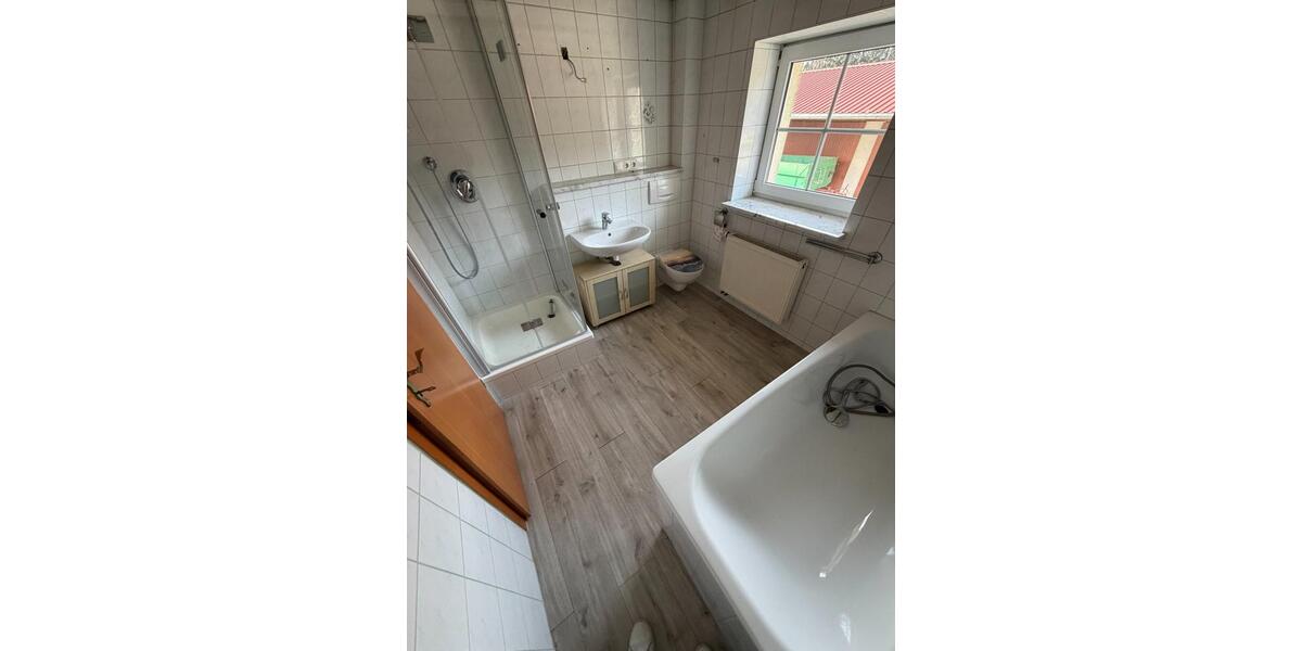 Einfamilienhaus Fürstenfeldbruck - 7 Zimmer, 185 m&sup2;, 1.950&euro; | Angebot:25442075