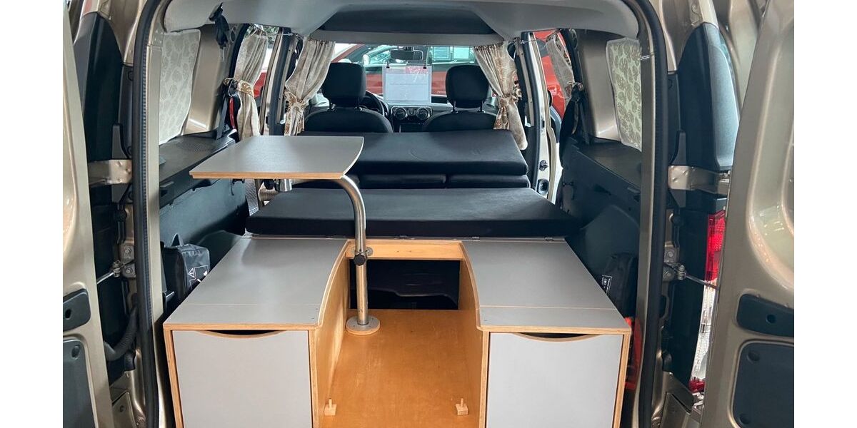 Dacia Dokker 59.080 km 18.600 &euro; Königsbrunn / Augsburg 86343