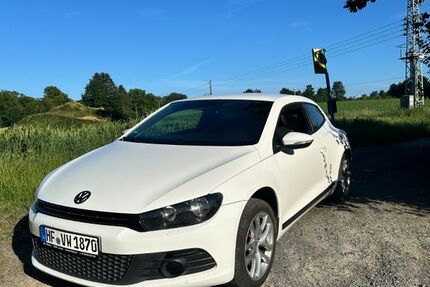 VW Scirocco 185.179 km 3.800 &euro; Vlotho 32602