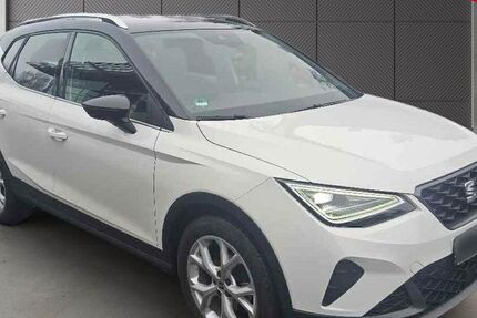 Seat Arona 30.400 km 22.440 &euro; Weiden 92637
