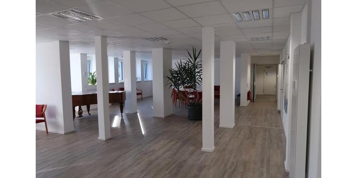 Gewerbeobjekt Bad Laasphe - 1.100&euro; | Angebot:26678772
