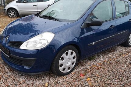 Renault Clio 207.874 km 1.850 € Lüneburg 21339