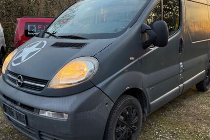 Opel Vivaro 167.000 km 2.990 &euro; Soest 59494
