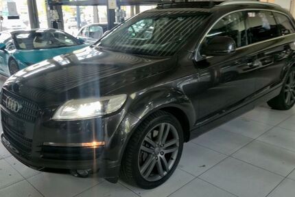 Audi Q7 288.000 km 6.850 &euro; Brühl 50321