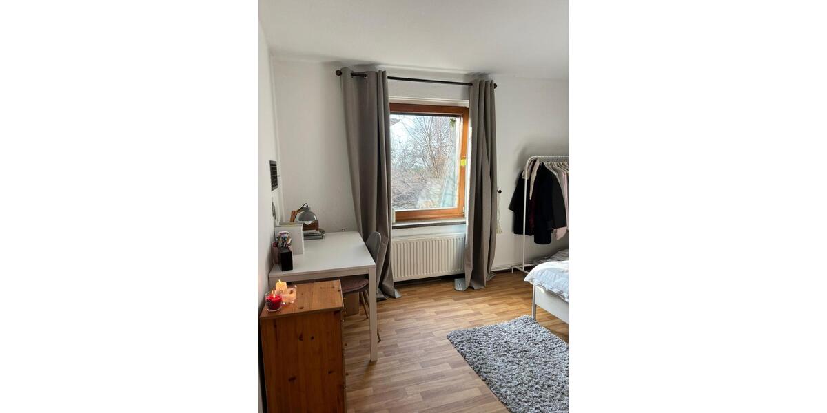 Einfamilienhaus Oranienburg - 4 Zimmer, 140 m&sup2;, 350&euro; | Angebot:25957432