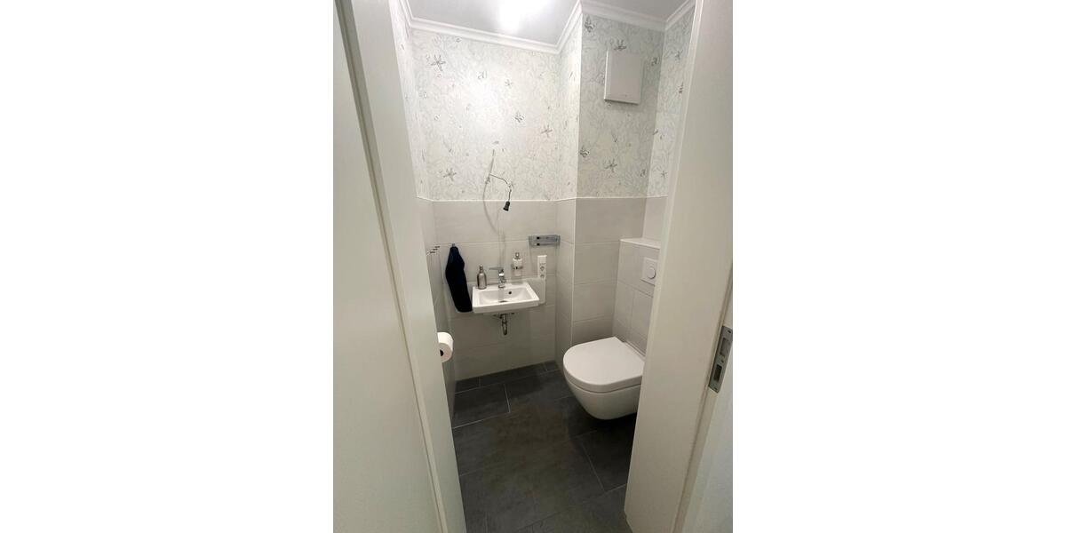 Erdgeschoßwohnung Gundelfingen - 3 Zimmer, 101 m&sup2;, 1.700&euro; | Angebot:26315096