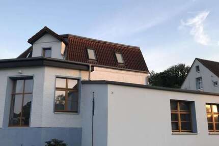 Haus Waldsieversdorf/ bei Buckow Märk.Schweiz bei Buckow Märk.Schweiz - 8 Zimmer, 230 m&sup2;, 420.000&euro; | Angebot:26216567