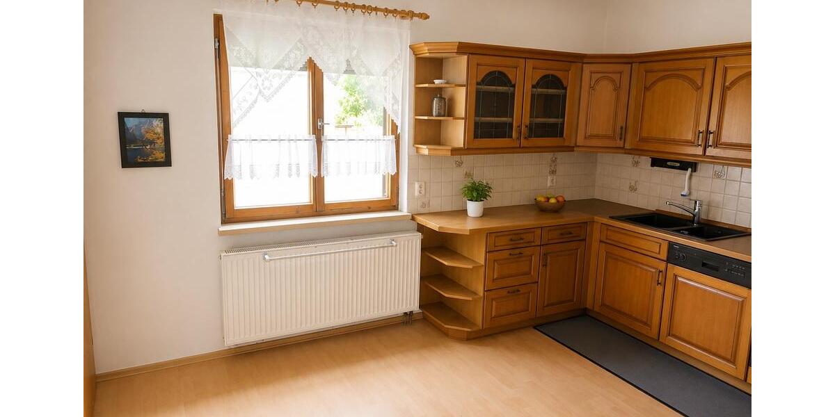 Doppelhaushälfte Probstzella - 7 Zimmer, 90 m&sup2;, 75.000&euro; | Angebot:27127861