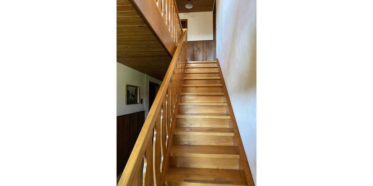Einfamilienhaus Bonndorf im Schwarzwald Brunnadern - 8 Zimmer, 181 m&sup2;, 450.000&euro; | Angebot:26379865