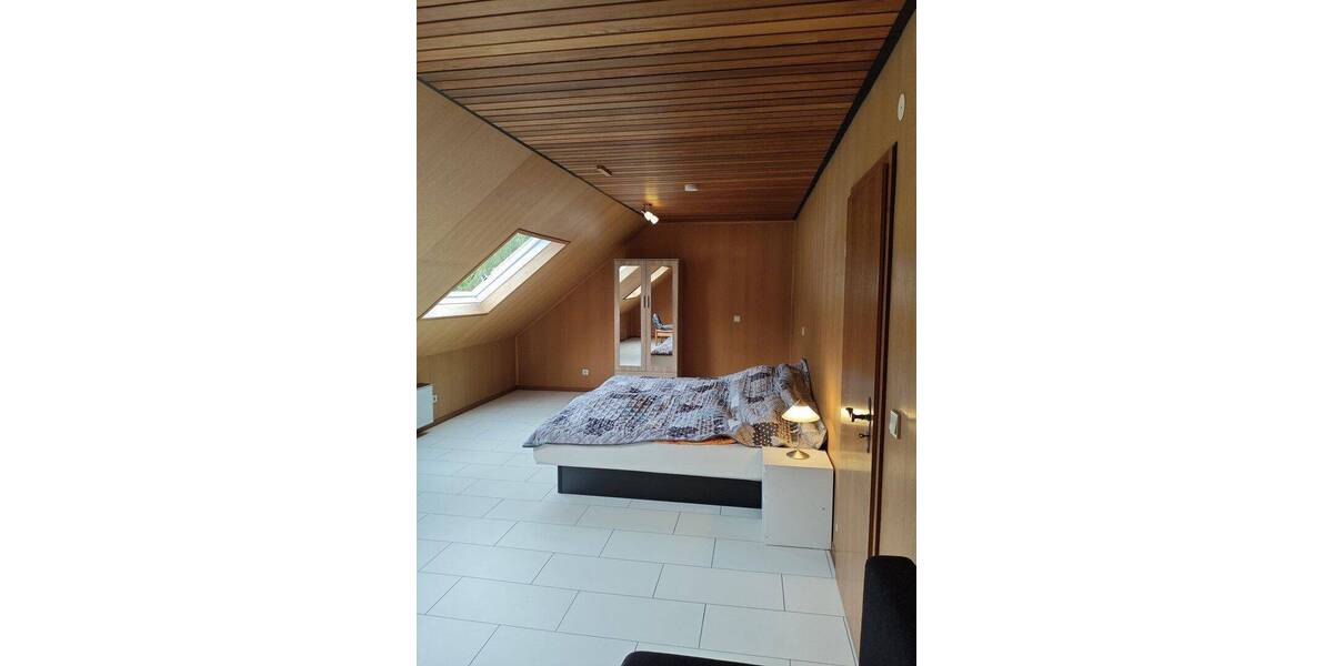 Einfamilienhaus Neuwied Heimbach-Weis - 5 Zimmer, 158 m&sup2;, 1.600&euro; | Angebot:26845448