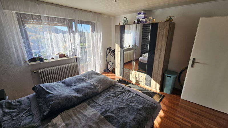 ObjNr:19765 - Sehr gepflegtes 3-Fam. Haus mit Garage, Terrasse und Balkon in Gorxheimertal - Mehrfamilienhaus, Wohnhaus Gorxheimertal | Angebot:23602608