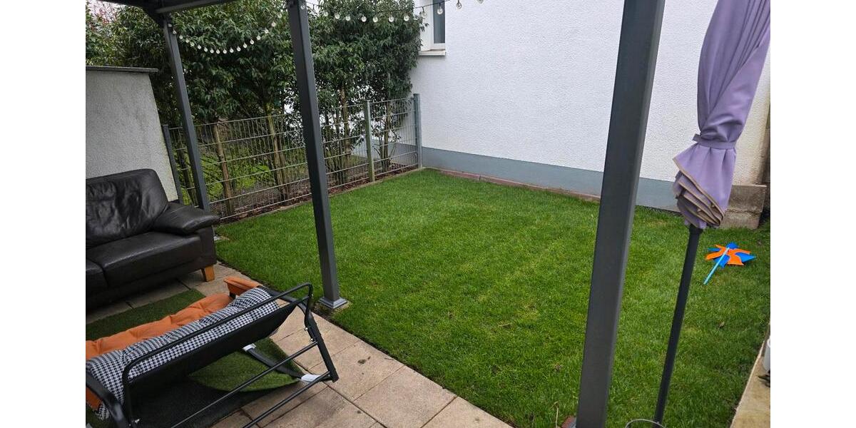 Etagenwohnung Schwalbach am Taunus - 5 Zimmer, 130 m&sup2;, 2.400&euro; | Angebot:25835029