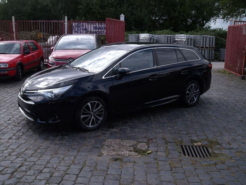 Avensis