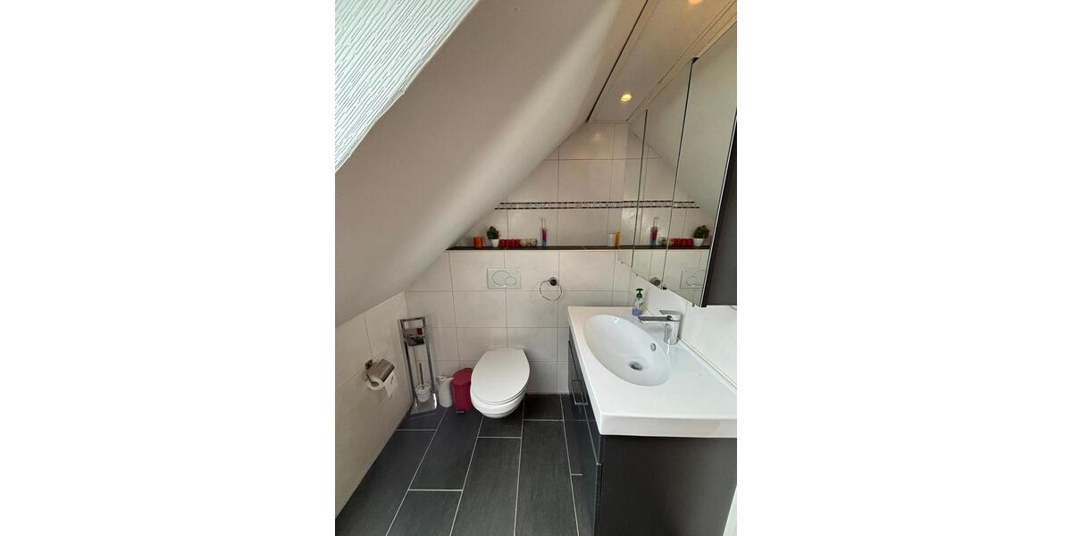 Einfamilienhaus Hameln Kernstadt - 8 Zimmer, 216 m&sup2;, 1.890&euro; | Angebot:26056469