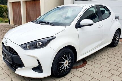 Toyota Yaris 50.500 km 12.500 &euro; Aldingen 78554