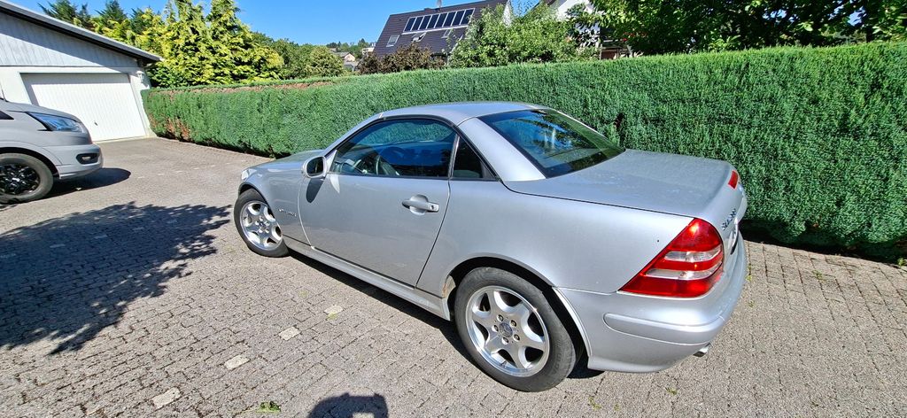 Mercedes-Benz SLK 200 103.000 km 4.850 &euro; Willingen 34508