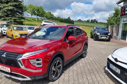Mitsubishi Eclipse Cross 1.500 km 34.290 &euro; Schneeberg 08289