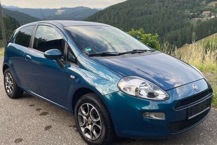 Fiat Punto 203.907 km 2.850 &euro; Mühlenbach 77796