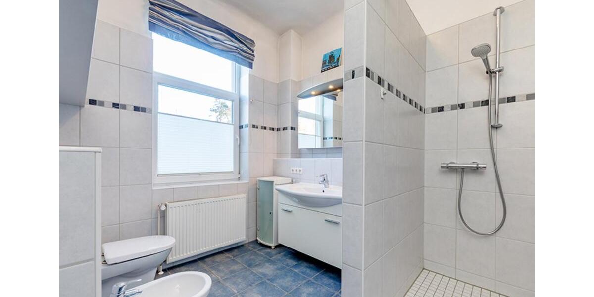 Erdgeschoßwohnung Bad Schwartau - 2 Zimmer, 94 m&sup2;, 1.300&euro; | Angebot:25865283