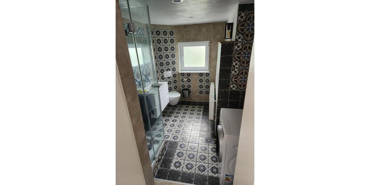 Einfamilienhaus Hundsangen - 6 Zimmer, 200 m&sup2;, 1.400&euro; | Angebot:24751486