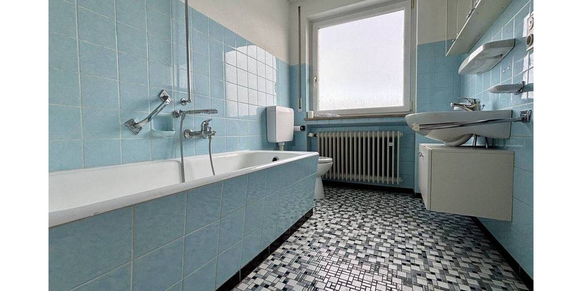 Doppelhaushälfte Balingen - 6 Zimmer, 130 m&sup2;, 1.200&euro; | Angebot:26377654