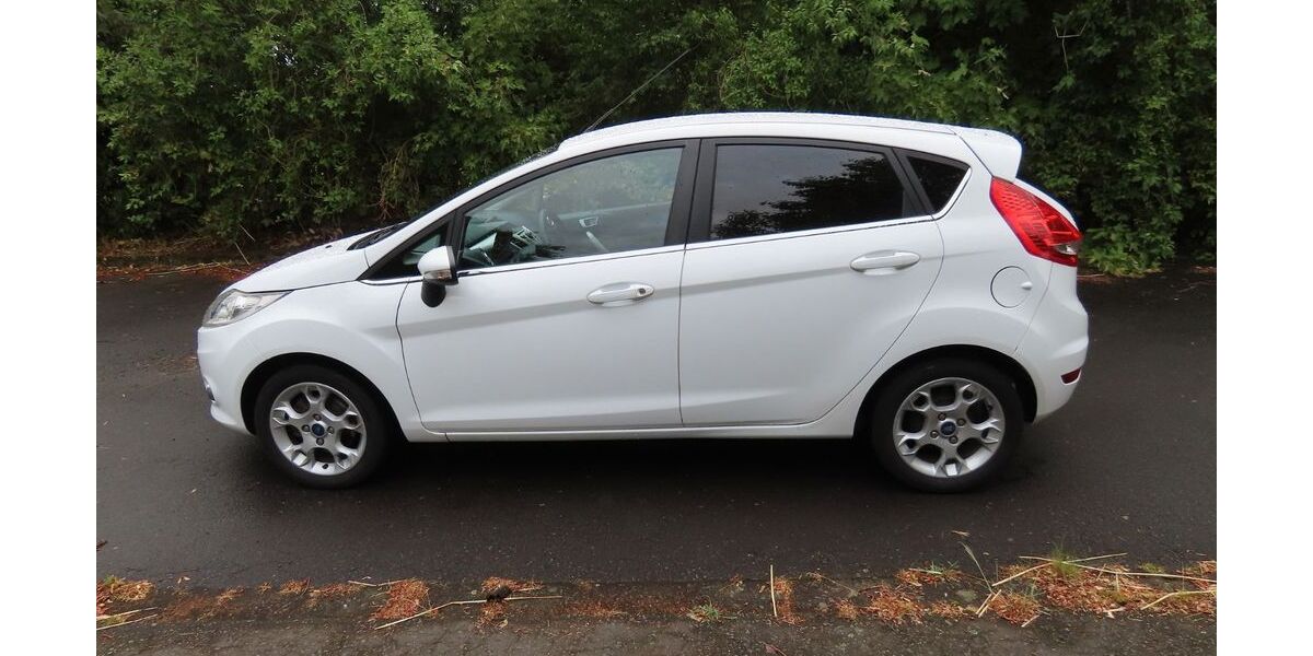 Ford Fiesta 219.000 km 2.300 &euro; Mendig 56743