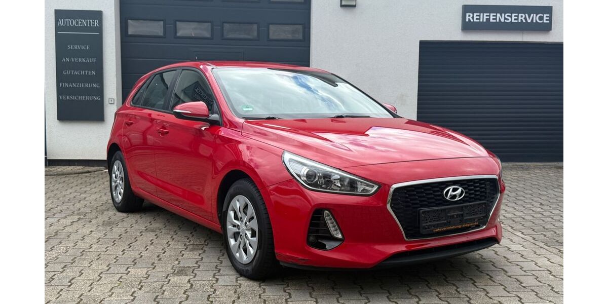 Hyundai i30 160.000 km 7.300 &euro; Landau 76879