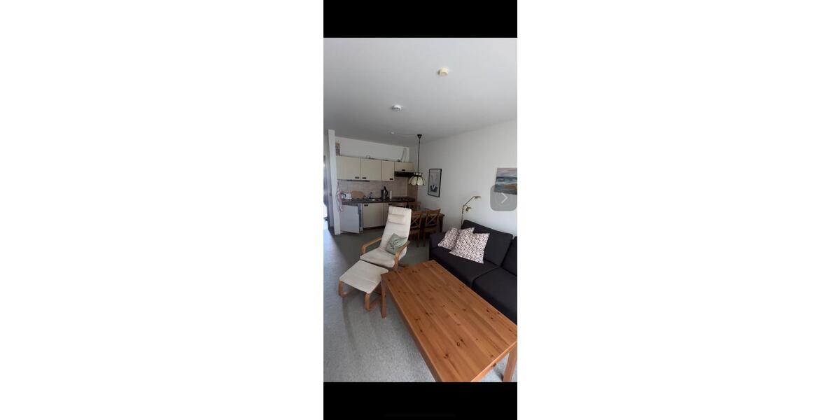 2 Zi. Wohnung mit Ankleidezimmer (möbliert) Terasse in Stinteck 2 zimmer