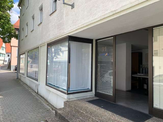Büro in Bietigheim-Bissingen 165.000 € 140 m²