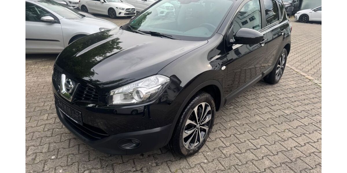 Nissan Qashqai 78.323 km 8.900 &euro; Achstetten 88480
