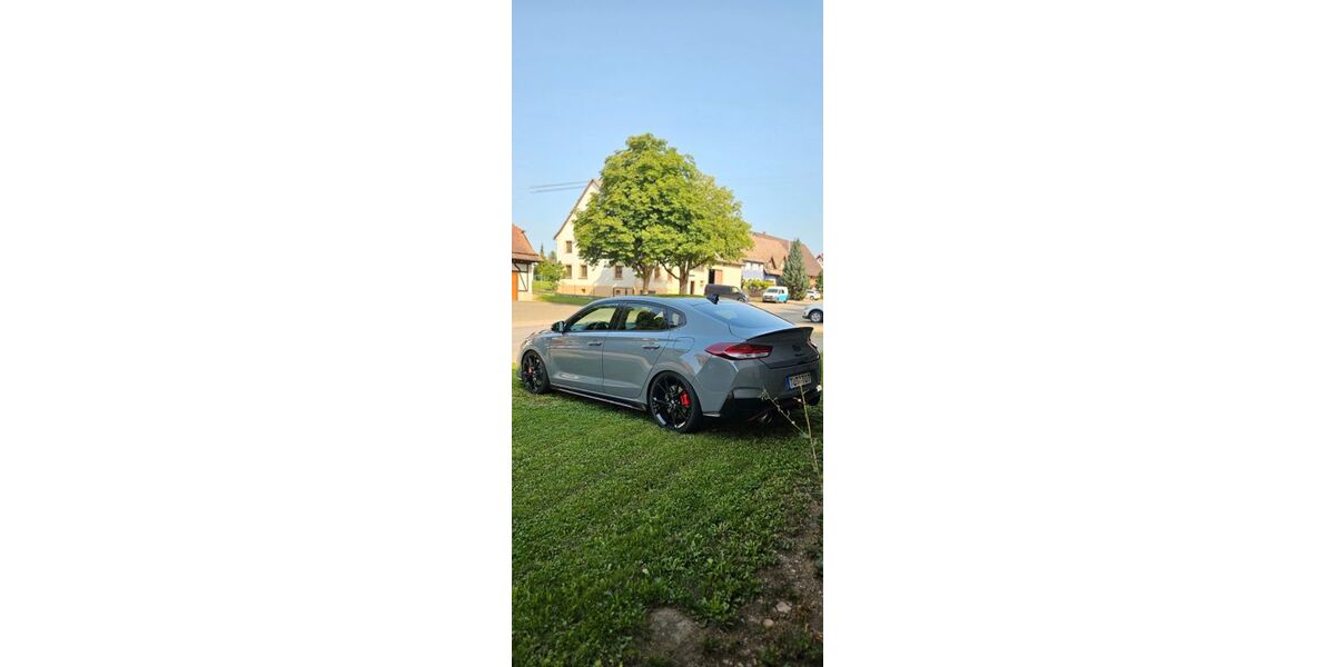 Hyundai i30 126.000 km 20.500 &euro; Tuttlingen 78532