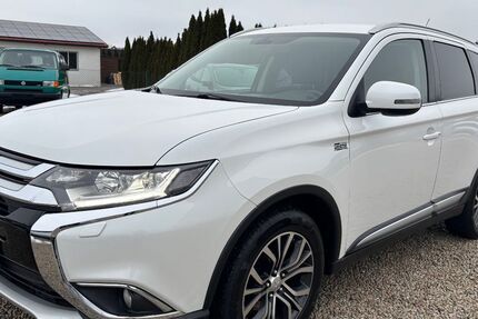Mitsubishi Outlander 149.920 km 13.650 &euro; Haßfurt 97437