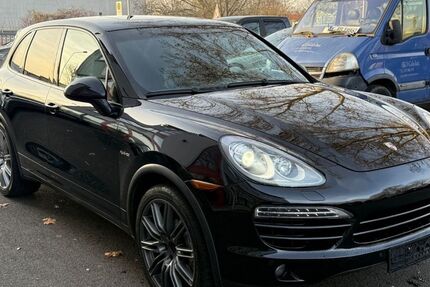 Porsche Cayenne 182.500 km 29.500 &euro; Wiesbaden 65203