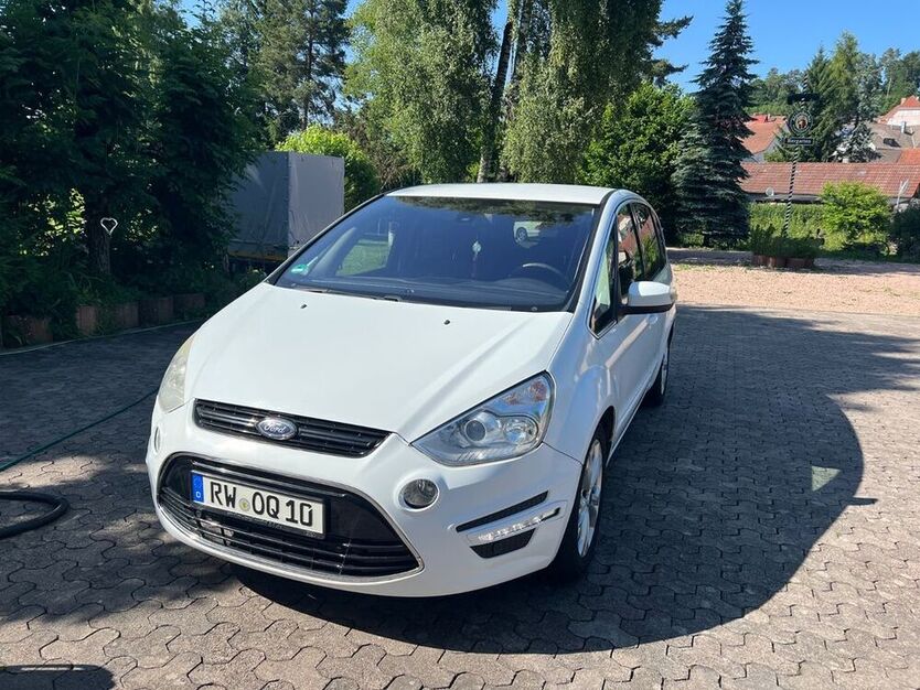 S-Max