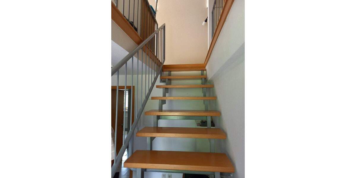 Etagenwohnung Sankt Ingbert St. Ingbert - 7 Zimmer, 200 m&sup2;, 329.000&euro; | Angebot:26787741