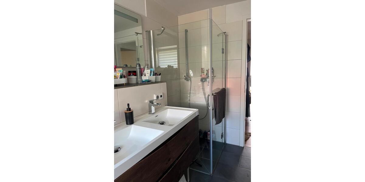 Reihenhaus Herrenberg - 5 Zimmer, 135 m&sup2;, 659.000&euro; | Angebot:27263682